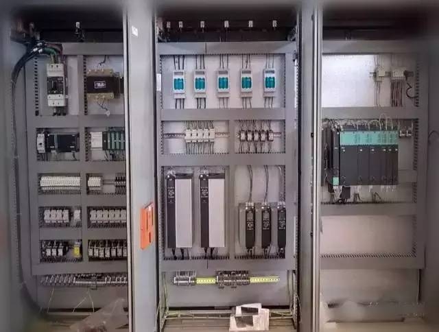 云南配電柜廠家在云南是怎么設計的？